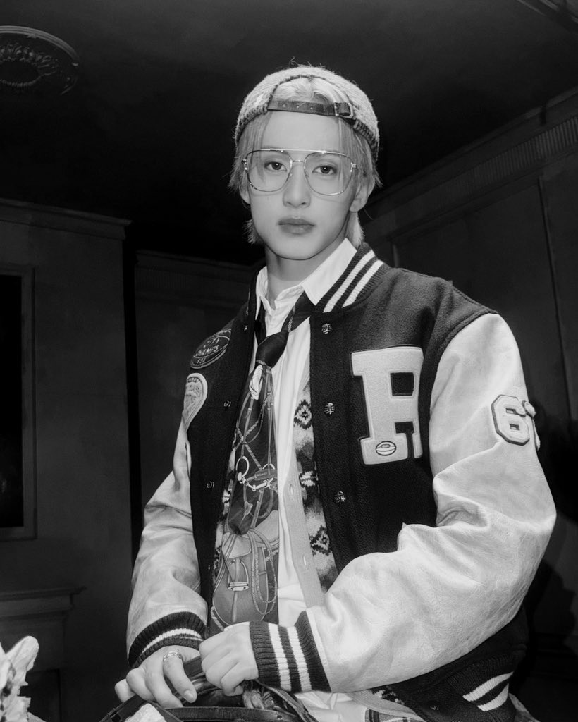 Varsity vibes and late-night thoughts. What’s on your mind?