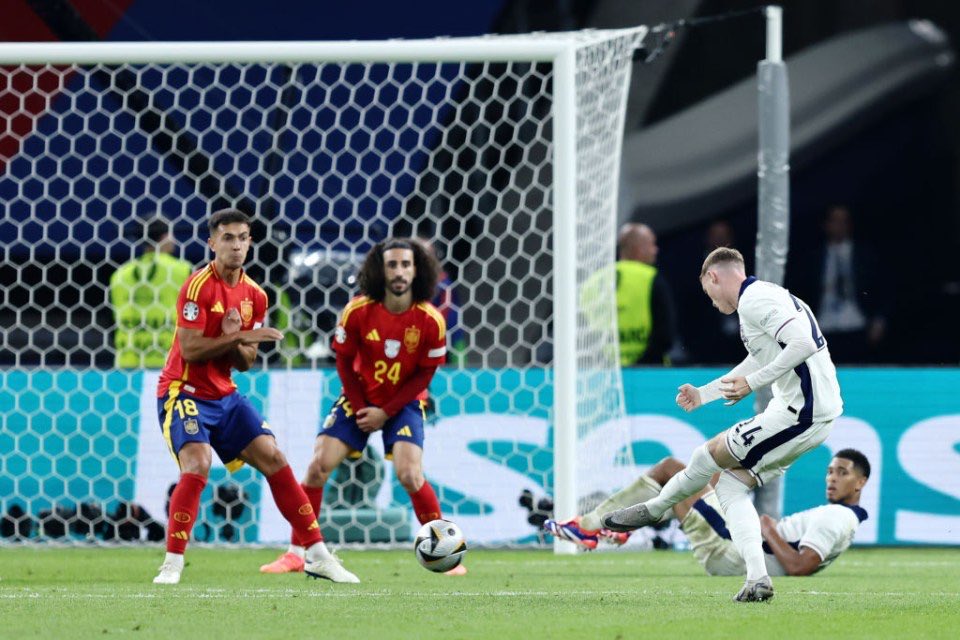 England Extra tweet media