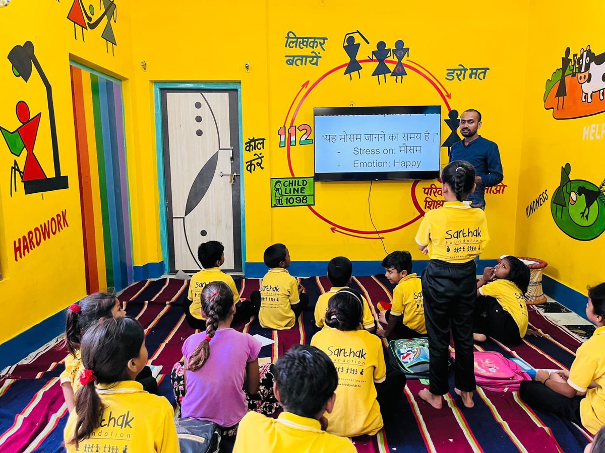 SarthakNGO's tweet photo. 2024 has been a year of growth and gratitude! We have welcomed The Hans Foundation, Axis Bank and CAMS to the Sarthak family.
Together, we have reached 47 #YellowRooms & 13 #YellowSLATEs , creating safe, joyful learning spaces for children.
#BestOf2024 https://t.co/HnAqMbPM6S