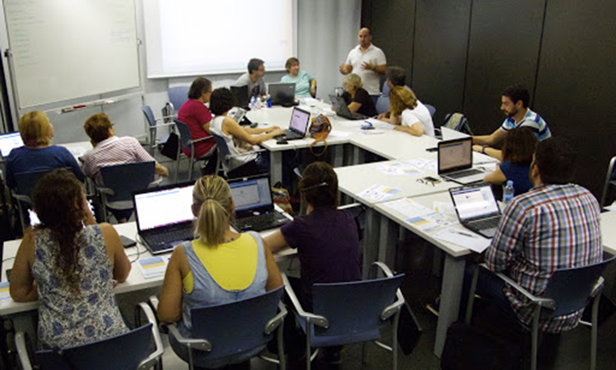 #MarketingDigital #Empresas

Ayudamos a optimizar los motores de búsqueda para que tu negocio local tenga la mejor presencia en Internet.

Somos la Agencia de #Marketing #Digital de la #CostaDelSol

> Descubre cómo en bit.ly/2Iuld1N