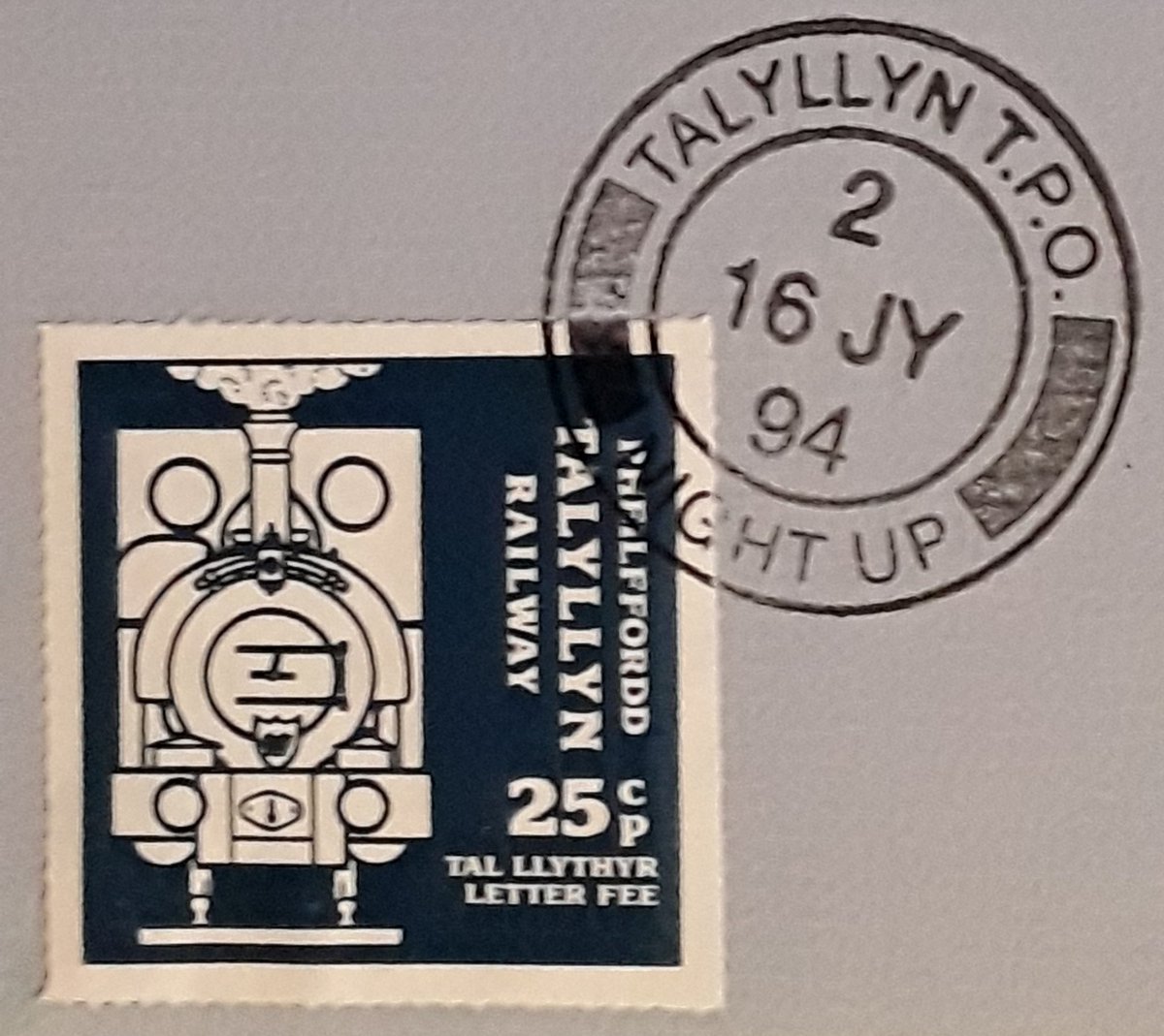 A #StampDaily for #railways enthusiasts today. A Welsh #Machin #definitive with a local label for the Talyllyn railway in Gwynedd. Both on a commemorative cover for an all night service run in July 1994. #philately #philatelie #stamps #timbres #briefmarken #sellos #usedoncover