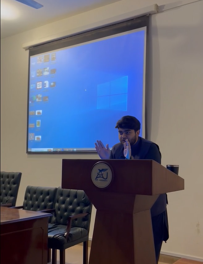 fass_air's tweet image. 📜 A series of skits and videos on the &quot;Alternative History of Pak-India Wars&quot;, organized by BSIR -7 for their course &apos;#StrategicStability in South Asia&apos; taught by Mr. Faraz Haider! Exploring “what could have been” deepened their understanding of history &amp;amp; its lessons. Well done!