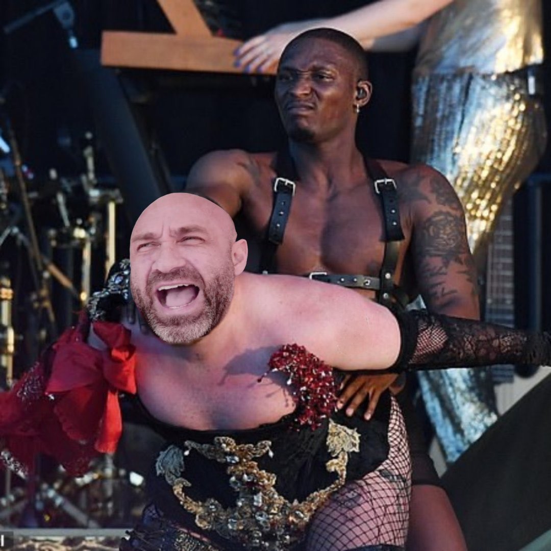 <a href="/pedroferriz3/">PEDRO FERRIZ</a> Asi saluda el hiJOTO <a href="/pedroferriz3/">PEDRO FERRIZ</a> a su tornillo en las mañanas. 👇👇👇