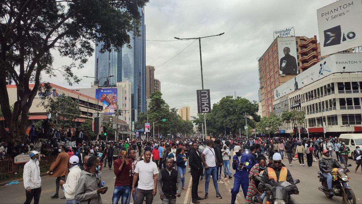 Let make this the most trending hashtag today!!!

Gen Z 🇰🇪 Like and Retweet widely 

Lovely scenes from Nairobi CBD Earlier today 

#EndAbductionsKE
