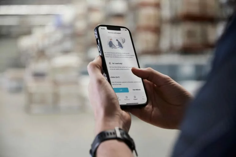 The Healthy Heads App offers on-the-go support for those working in transport, warehousing and logistics. 

Explore wellbeing check-ins, fitness content, resilience resources, breathing exercises, and discounted meals through <a href="/bp_plc/">bp</a>! 

Download now → bit.ly/3Ad3Pg5