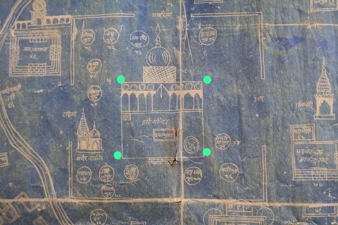 NaikKadambari's tweet image. एएसआई (ASI) ने संभल में हरि हर मंदिर का वर्ष 1065 ई. का नक्शा बताया |
@asadowaisi क्या आप जामा मस्जिद का नकक्षा 1065AD का दिखा सकते हो???
#Sambhalmandir