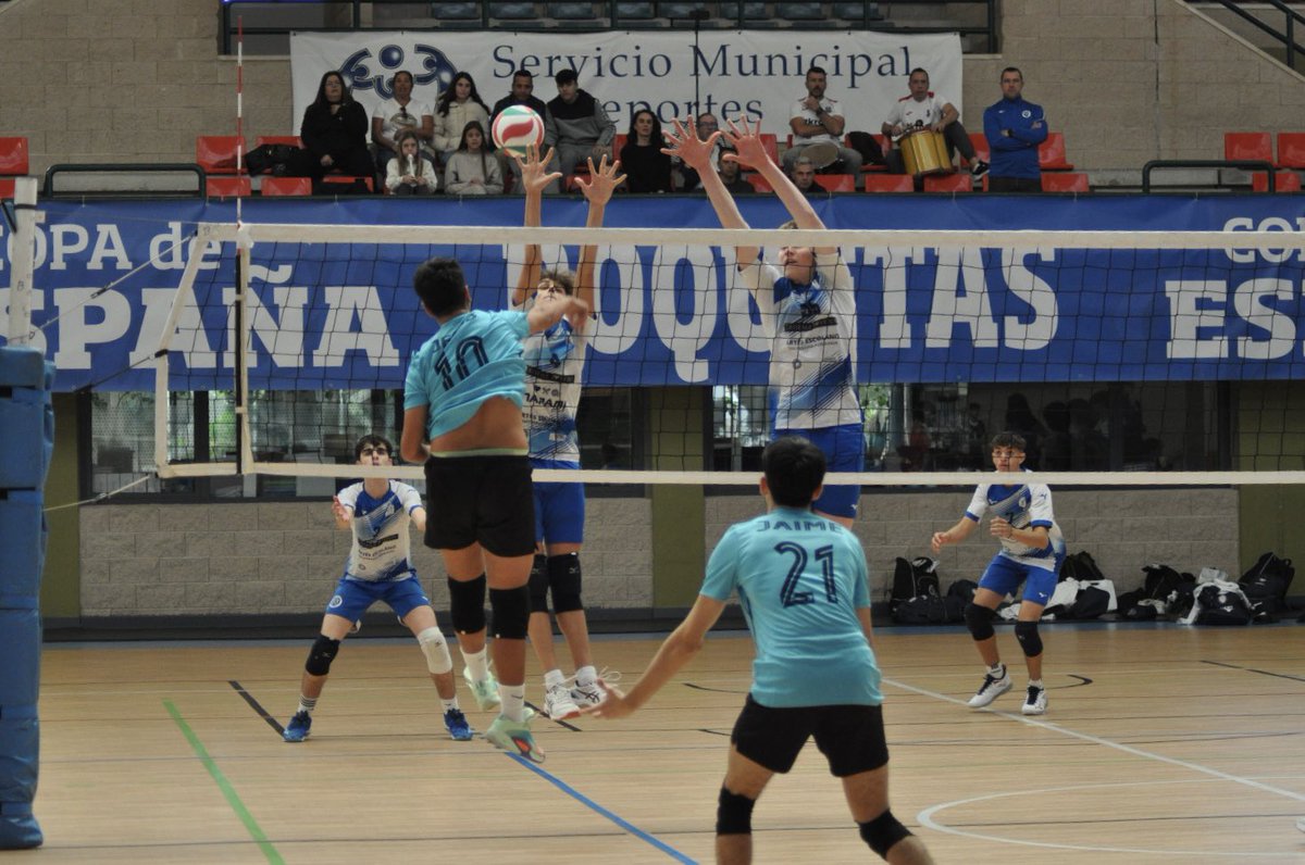 CopaEspanaVB's tweet image. ‼️🥹 Último día de la #CopaEspanaVB ⏩️ DÍA DE FINALES 💪🏽

👀 Consulta horarios y equipos finalistas en las distintas sedes a través de los siguientes enlaces:

📍VALLADOLID: rfevb.com/2024-copa-de-e…

📍ALMERÍA: rfevb.com/2024-copa-de-e…

📍GUADALAJARA: rfevb.com/2024-copa-de-e…