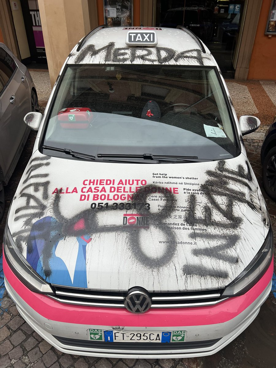 RobertoRedSox's tweet image. Un lunedì mattina positivo?
Questo, proprio oggi ⤵️

1- interrogatorio in commissariato per il riconoscimento dei colleghi che mi tagliarono le gomme appena iniziai a pubblicare gli incassi. Tassisti bolognesi sempre protetti e opinion leader nelle “nostre” famose e sporche chat…