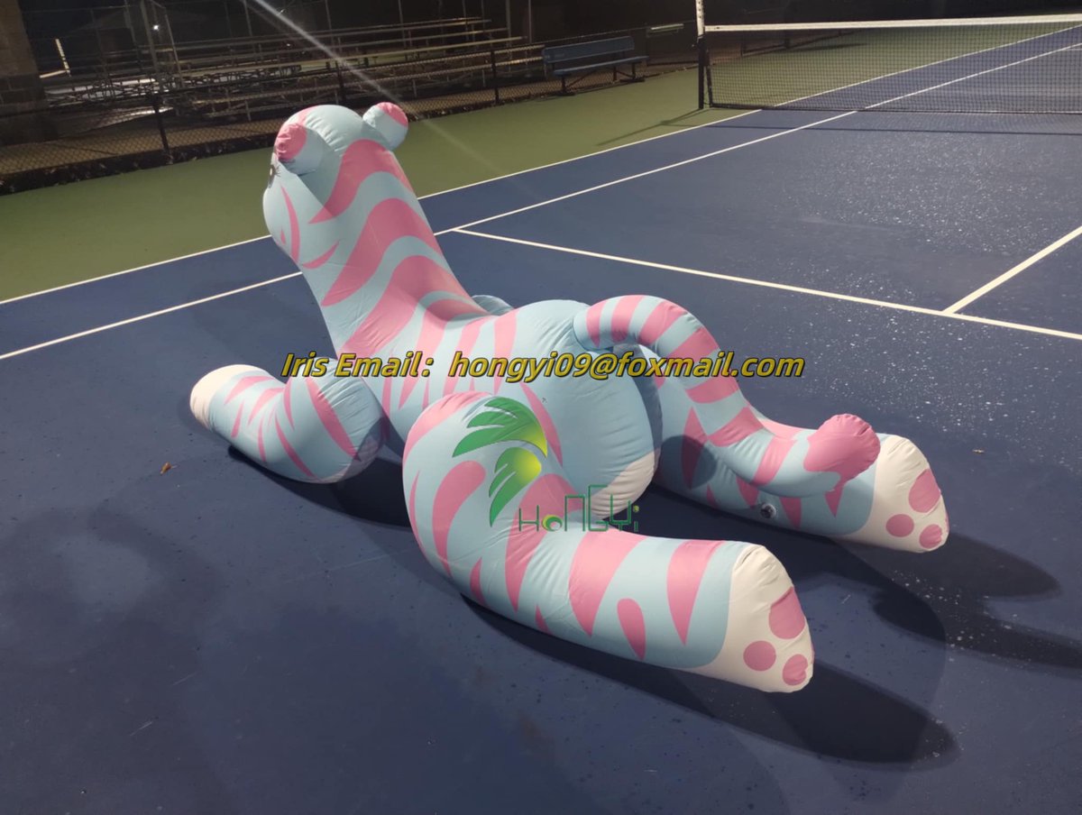 IrisLiangg's tweet photo. Inflatable Pink and Blue Tiger~She’s name is Jewels, She has arrived safely at the owner's home in the United States, and she spent a wonderful Christmas with her owner~

Iris Email：hongyi09@foxmail.com

#inflatabletiger #hongyiinflatable #ridetiger #pvctigertoys #squeaky https://t.co/U70v6NXUw5
