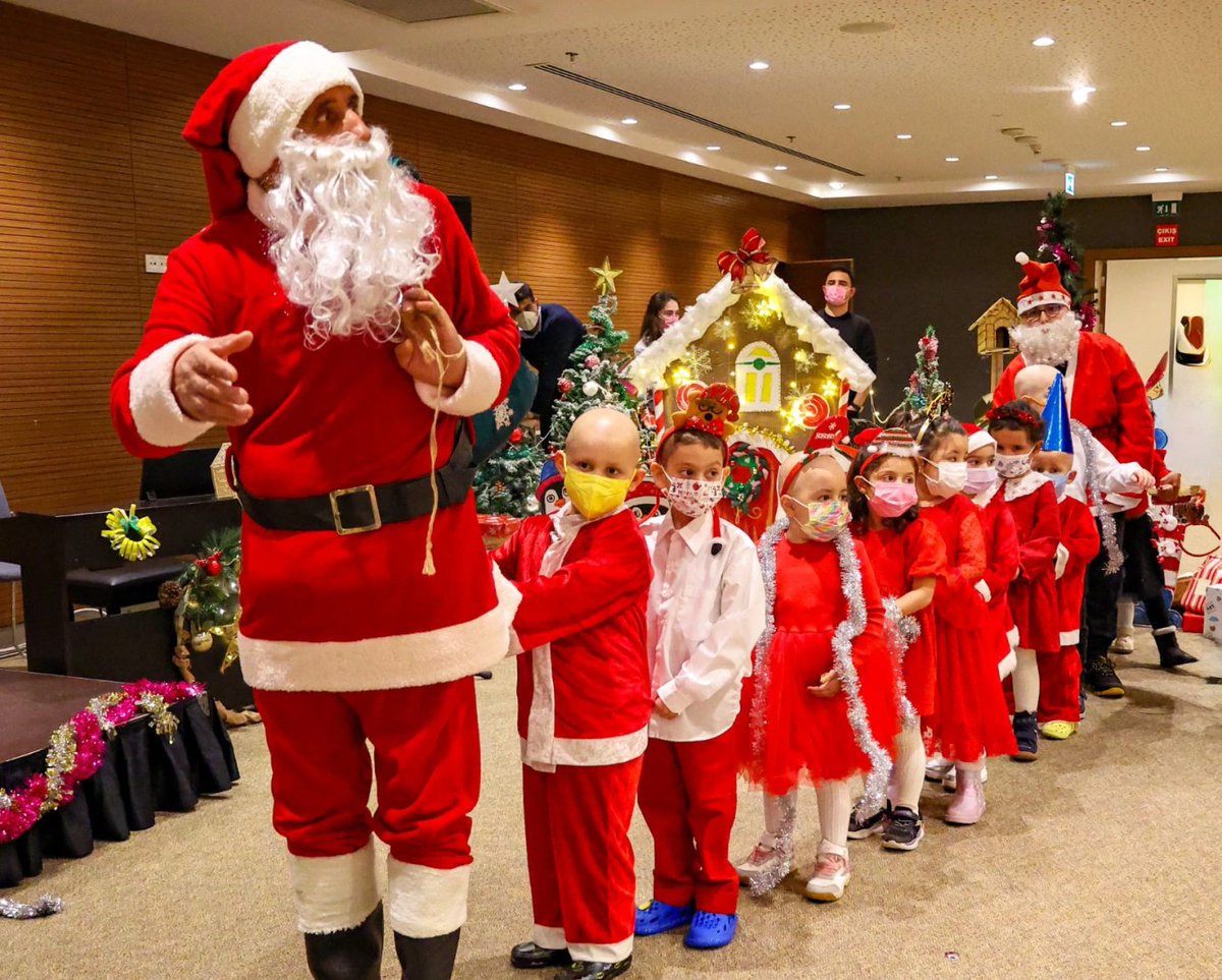 Lösanteli kahramanlarımızın yeni yıl coşkusu🥳
🤍Sağlıkla Gel 2025🤍