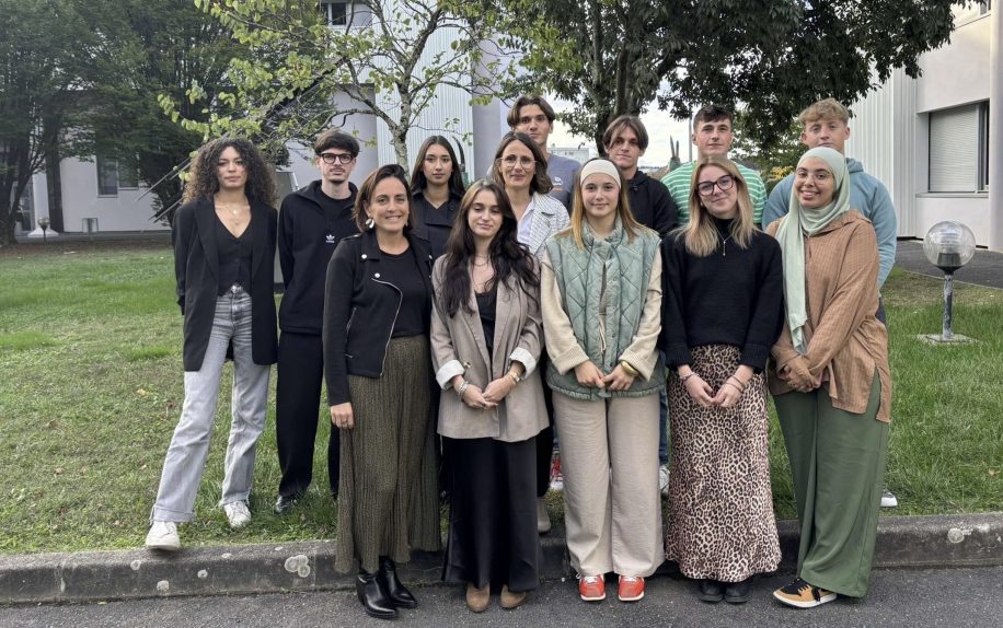 ❤️ Un projet humanitaire à soutenir : Il s’agit d’améliorer une école rurale à Taounate au Maroc 🇲🇦 Pour le  mener à son terme, les étudiants brivistes ont ouvert une collecte en  ligne @mission_mtioua ▶️ brivemag.fr/un-projet-huma…