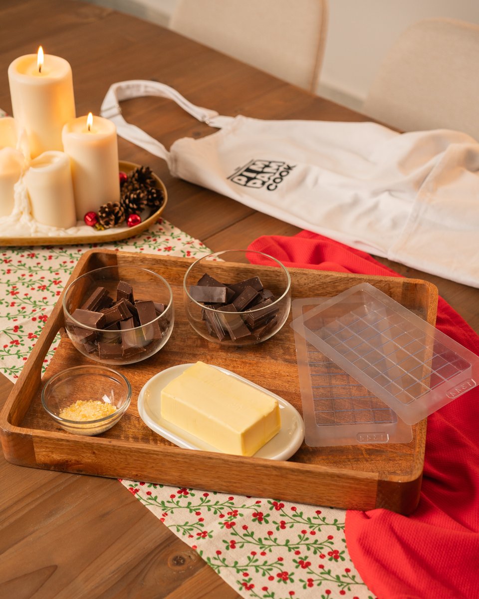 PIMPAMCOOK's tweet image. 🍫✨ El sabor de la Navidad empieza en tu cocina. ¿Te animas a preparar tus propios turrones? 🎄❤️