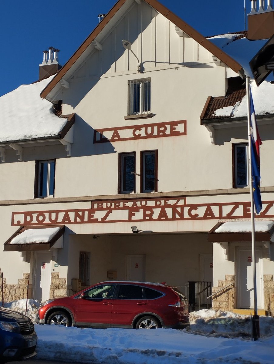 Perrette56's tweet photo. #magnifiqueFrance #LaCure  #vacances https://t.co/i3UpgXlAof