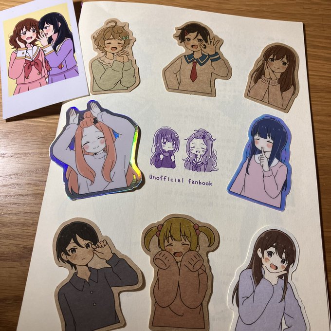 コミケ収穫。あいすてぃー@yumetokiseki さんのらくがき本とシール!かわいい……!行くの遅くなっちゃったけど行ってよかった……!めちゃくちゃかわいい……! 