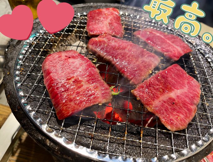 コミケお疲れ様でしたー!打ち上げ焼肉🥩🔥うまーい 