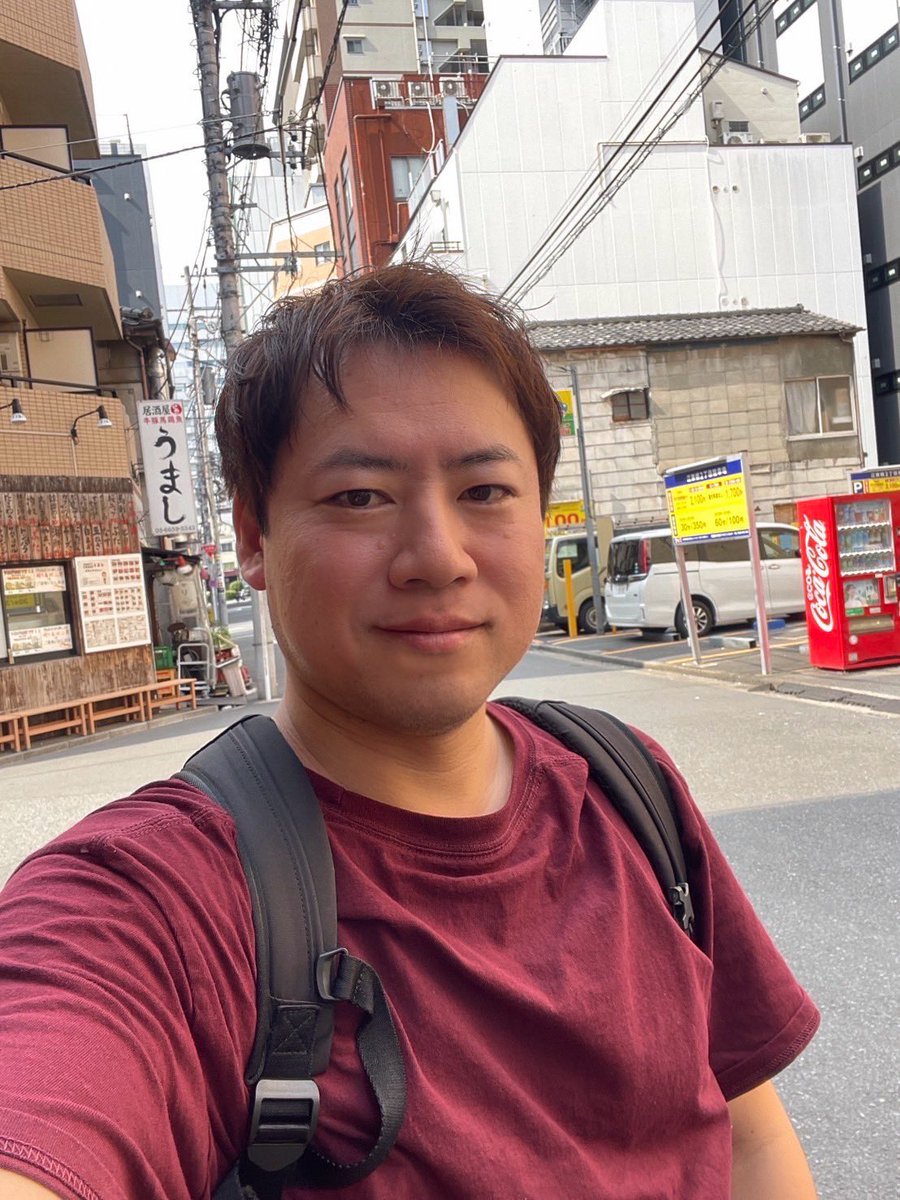 kubotamanabu77's tweet photo. もう残すとこわずかですが今年1年間皆様ありがとうございました。
私は現在コールセンターの職を離れマクドナルドクルーとしてポテト揚げたりデリバリーしたり政治とは離れたとこで活動してます。
今年は都知事選挙に出させてもらったり楽しい1年でした。
明日は感謝を込めて立川駅から100km歩くのです https://t.co/azeiJpvIre