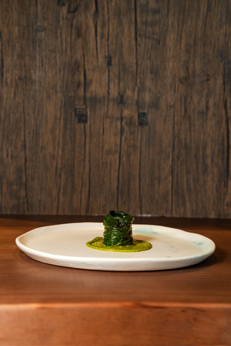 Es un regalo que <a href="/juliaplozano/">Julia Pérez Lozano</a> y <a href="/JCCapel/">Jose Carlos Capel</a> elijan nuestra "Acelga y majao" cómo uno de los platos del año 2024. Por lo bien que define nuestra cocina y por lo que representa esta humilde receta para el Mesón, la Sierra y su gente.

Gracias.  Lo cuentan en
 gastroactitud.com