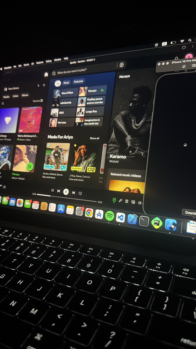 MideCodes tweet media