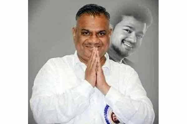 அண்ணா பல்கலை. மாணவி பாலியல் வன்கொடுமை விவகாரம்;  

தவெக தலைவர் விஜய் கைப்பட எழுதிய கடிதத்தை  நகல் எடுத்து சென்னையில் 12 இடங்களில் விநியோகம் செய்த தவெகவினர் கைது 

@tvkvijayhq <a href="/TVK_CbeNorth/">கோவை வடக்கு தொகுதி (TVK)</a> <a href="/TvkYouthwing_/">TVK YOUTH WING</a> <a href="/actorvijay/">Vijay</a> #TVK #GovernorRNRavi. #AnnaUniversityCase