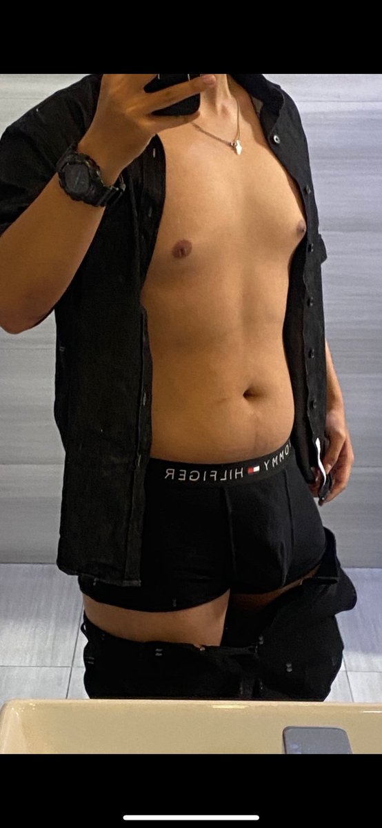 Redakoaa1's tweet photo. @romeoo2001 Không có 🍆 nhưng có nước mía https://t.co/MDgygmzGoS