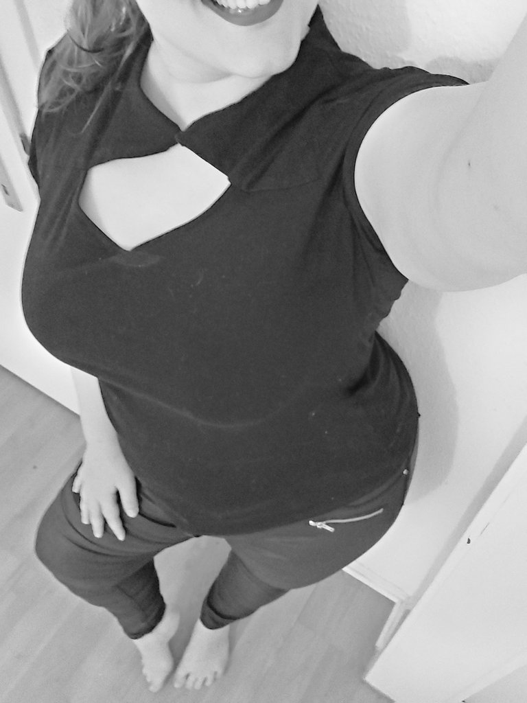 Anonyme Weihnachtsgeschenke von meiner Wishlist zu bekommen und zu öffnen als ich wieder zuhause ankam war schon ein Highlight 😁 

Guten Rutsch ins neue Jahr euch 😊