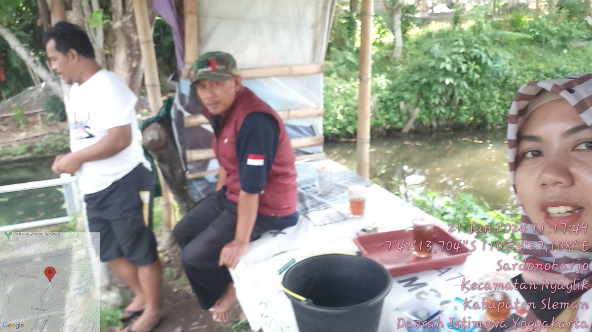 atinda_p's tweet photo. Jumat (21/06), Putri AP luhkan Sleman di Pokdakan Mina Ngandong Ds Sardonoharjo, melakukan pengukuran kualitas air budidaya ikan nila #Giatluhkansatminkaltegal #kegiatanpenyuluh #luhlapor #sleman @PKBLU_bp3tegal @pusluhkp @bppsdm_kp https://t.co/mEiVrXKUIK