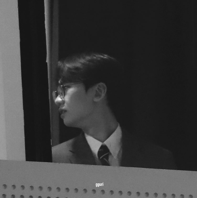241229 LCK 어워즈
앞으로의 티꾸가 더더욱 기대되는 우탑란

#도란 #doran