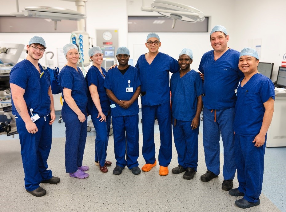 Our busy oral &amp; maxillofacial surgery #OMFS + ear, nose &amp; throat #ENT teams have been sharing their expertise with two special guest surgeons.

#TeamQVH #MaxillofacialSurgery