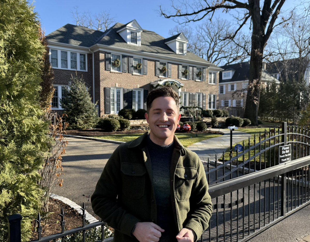 KEVIN!!! Always finds his way home 💕🇺🇸 #HomeAlone