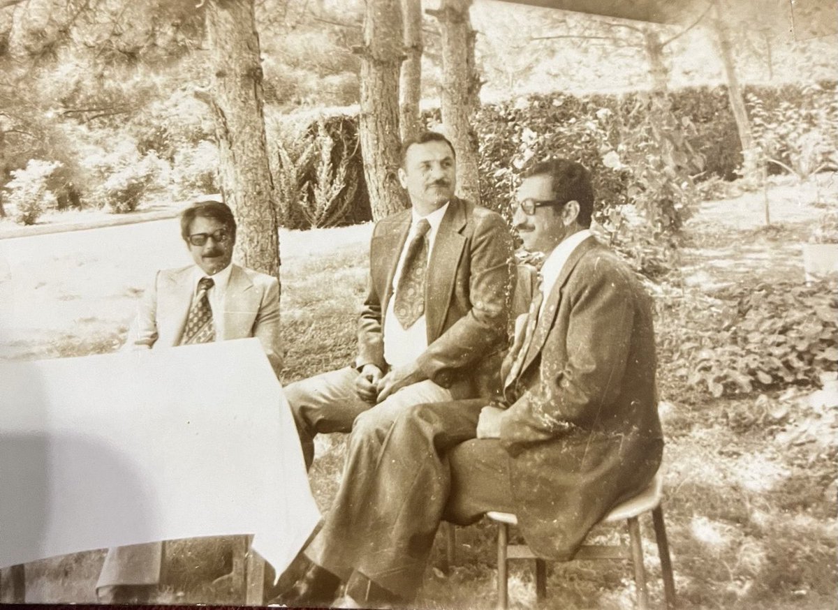 Rahmetli babam Seydo kahraman ve rahmetli Muharrem Şıhanlıoğlu ortadakini tanımıyorum