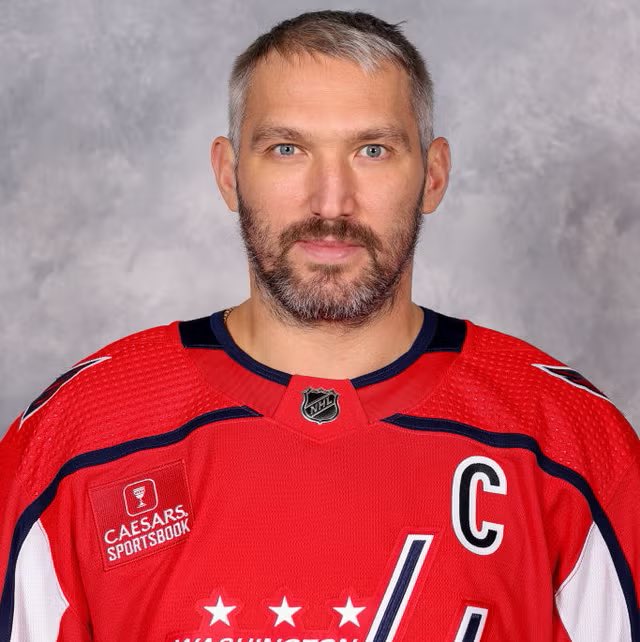 capstrav1s's tweet image. Since 1967:

Alex Ovechkin (rookie year was 2005):
-  9 Rockets
- 3 Harts
- 3 Ted Lindsays
- 1 Art Ross 
- 1 Conn Smythe
- 1 Stanley Cup

The Leafs since 1967:
- 3 Rockets
- 1 Hart
- 1 Ted Lindsay
- 0 Art Ross
- 0 Conn Smythes
- 0 Stanley Cups 

Better than your franchise?! 🤔🤔