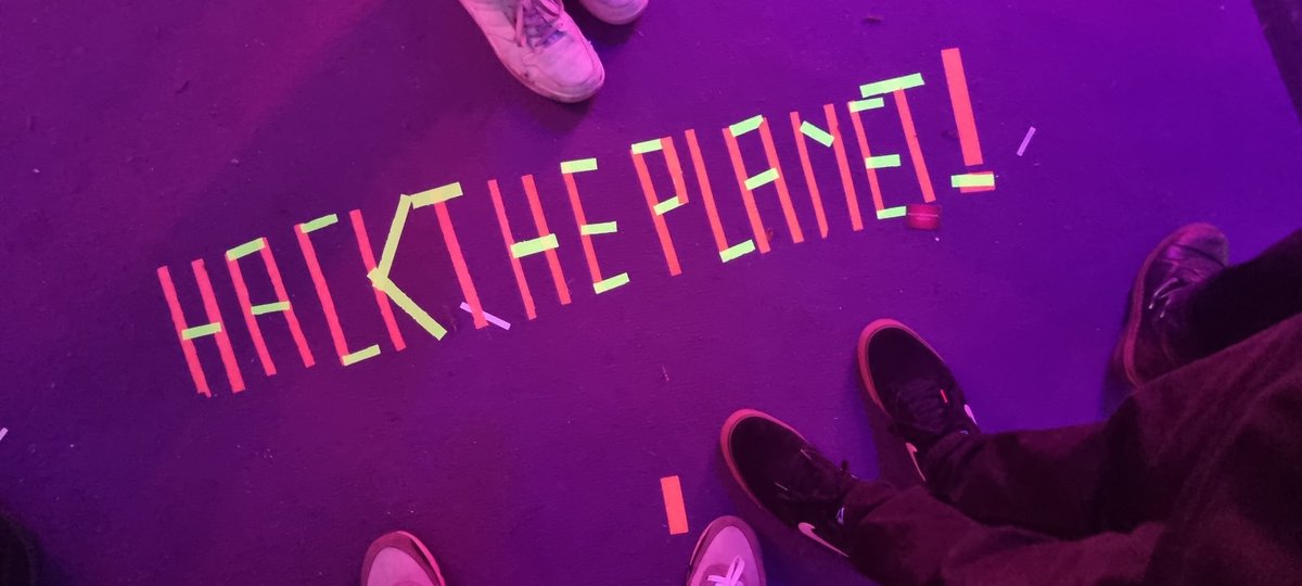 2ourc3's tweet image. Going to #38c3 was on my wishlist for MANY years. I am extremely happy to have been able to attend this super fun con for the first time, I&apos;ve watch many great talks, met a bunch of really cool nerds and loved the hacking atmosphere!  ✨️