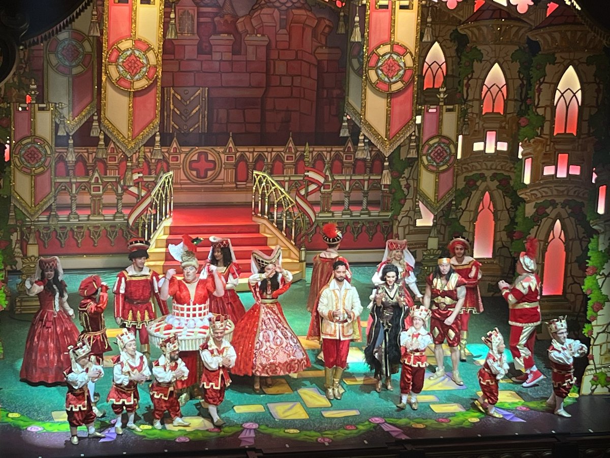 Kerry (@kerry642) on Twitter photo Weโve had another fantastic time <a href="/SheffieldLyceum/">SheffieldLyceum</a> today watching the Snow White panto! The kids have laughed, sang and loved it all bring on Aladdin next year! #lyceumpanto ๐ญ๐๐ป Weโve had another fantastic time <a href="/SheffieldLyceum/">SheffieldLyceum</a> today watching the Snow White panto! The kids have laughed, sang and loved it all bring on Aladdin next year! #lyceumpanto ๐ญ๐๐ป