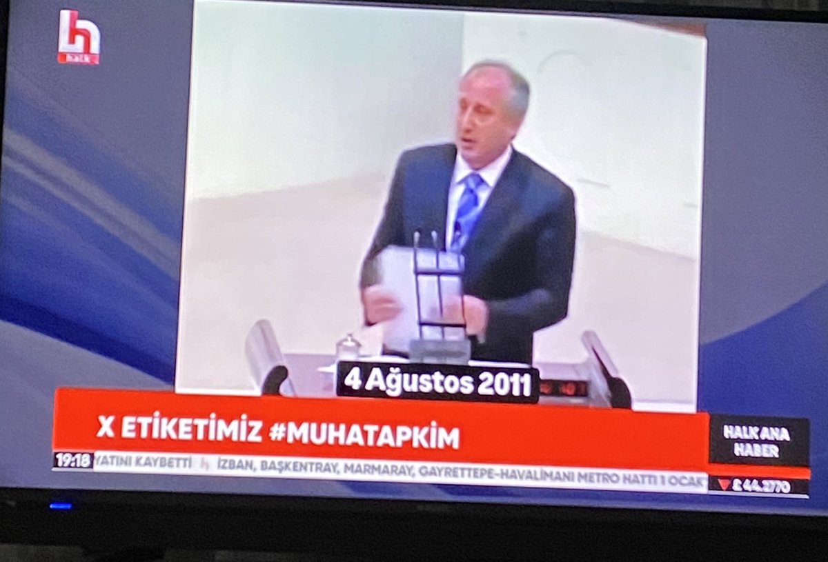 Yıllarca Muharrem İnce'ye mobing uygulayan Halk TV şimdi İnce haklıymış haberleri yapıyor

Ne oldu <a href="/halktvcomtr/">Halk TV</a>  başına güneş mi geçti?