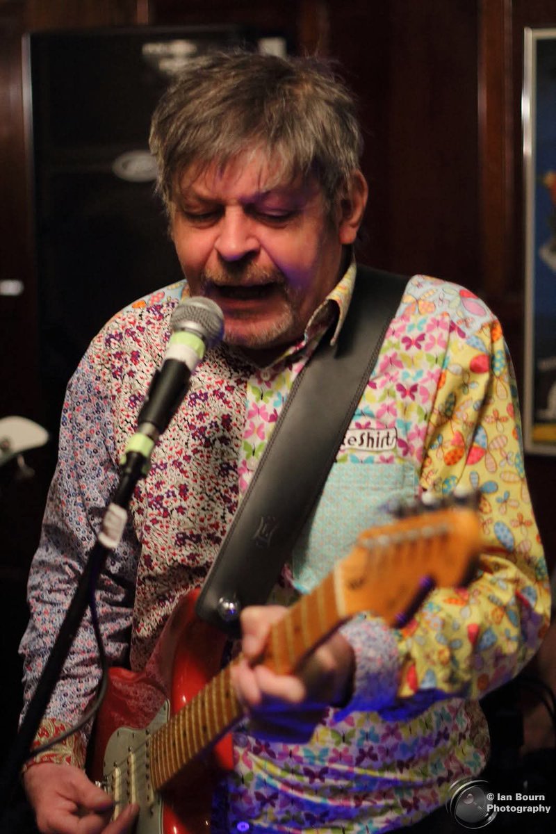 So sad to hear of the passing of Mr Bob Grover, The Piranhas. A lovely man, a talent, and a warm sense of humour. Gonna miss him. Condolences to friends and family. RIP  #BobGrover #ThePiranhas #TomHark