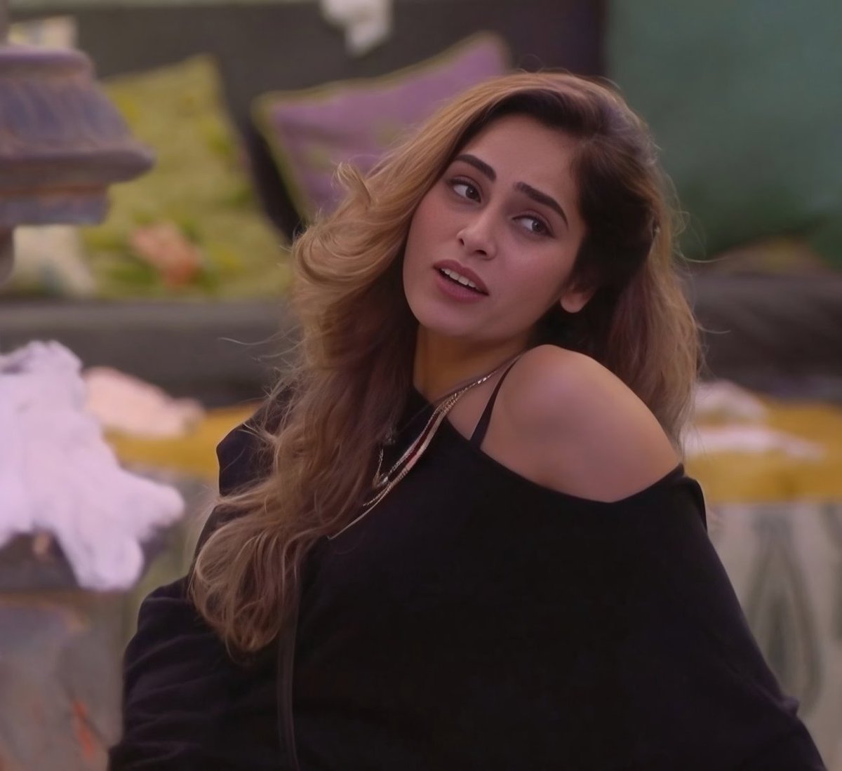 Whom do you support?

Like for #AvinashMishra
RT for #ShrutikaArjun 

#BiggBoss18 #BB18 #BiggBoss #Avisha

Like.                               RT.