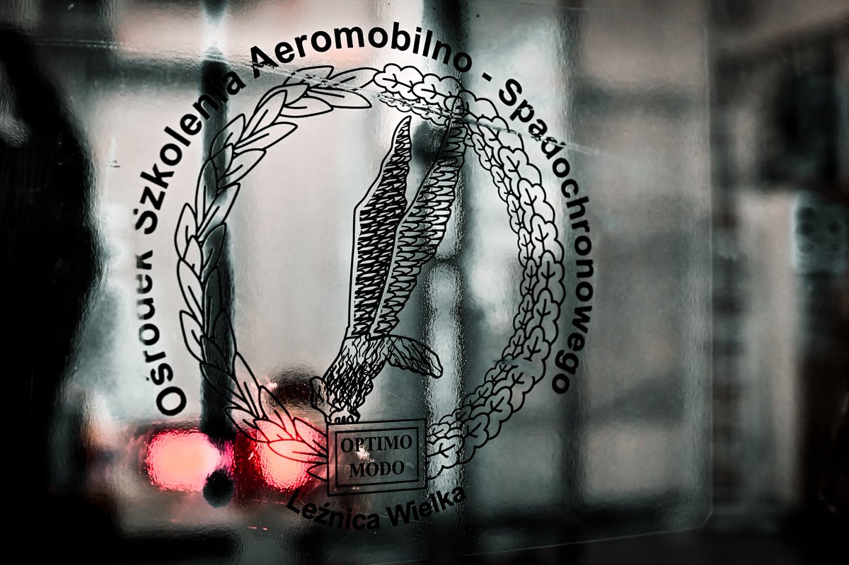 25BKPow's tweet image. #Podsumowanie2024 #25BKPow #OSAS : ✅W 2024 roku w Ośrodku wyszkolono prawie 500 żołnierzy, w tym 28 nowych instruktorów spadochronowych wykonując ponad 10 000 bezpiecznych skoków ze spadochronem.
@MON_GOV_PL @DGeneralneRSZ @SztabGenWP @Polska_Zbrojna