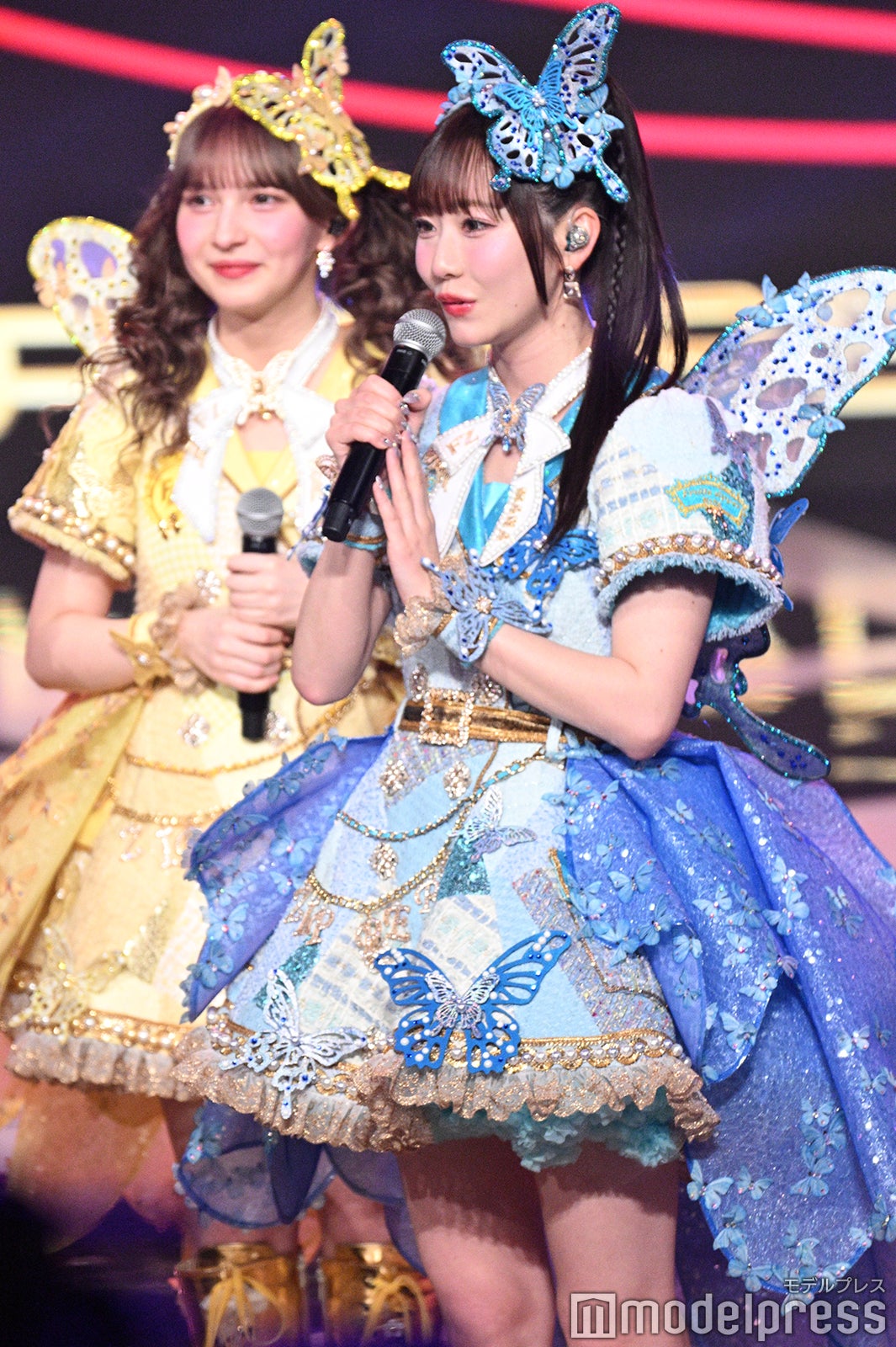 FRUITS ZIPPER レコード大賞衣装 直筆サイン入り写真 FRUITS ZIPPER レコード大賞衣装 直筆サイン入り写真 FRUITS ZIPPER