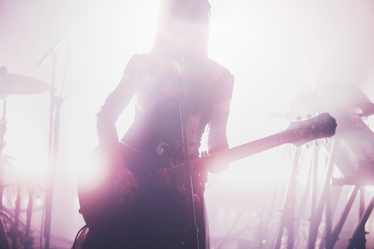 BUBBLE TEA AND CIGARETTES tweet media