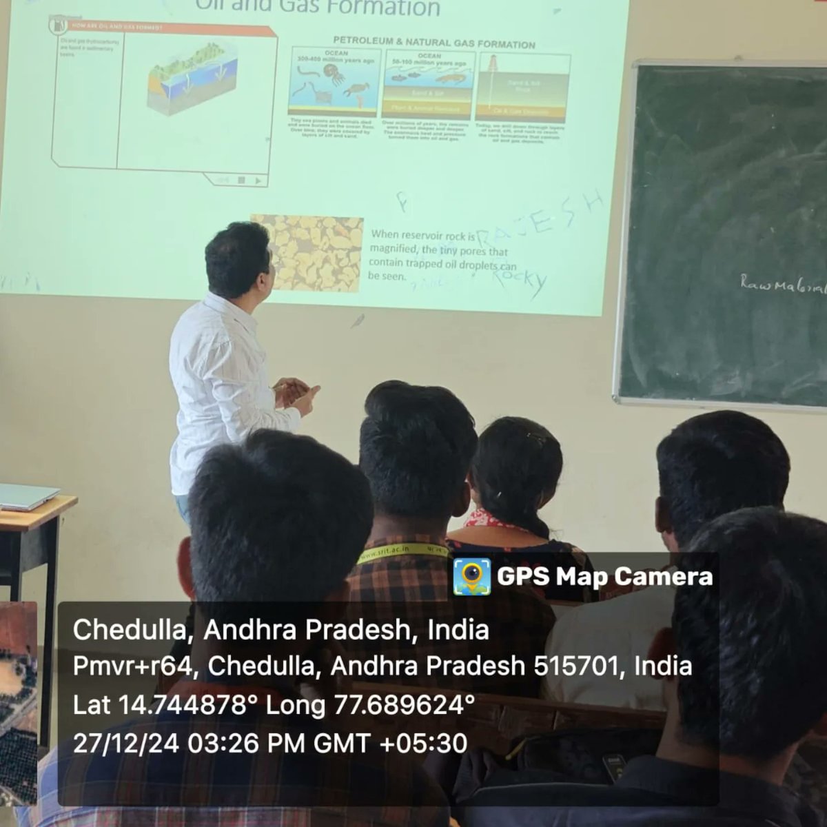 sritatp's tweet image. Gaining industry insights! Our Civil Engineering students met Er. Pothuri Sreenivasulu, Senior Manager-Subsea Engineering at McDermott International, and explored the world of offshore structures #OffshoreStructures #CivilEngineering #IndustryExpert