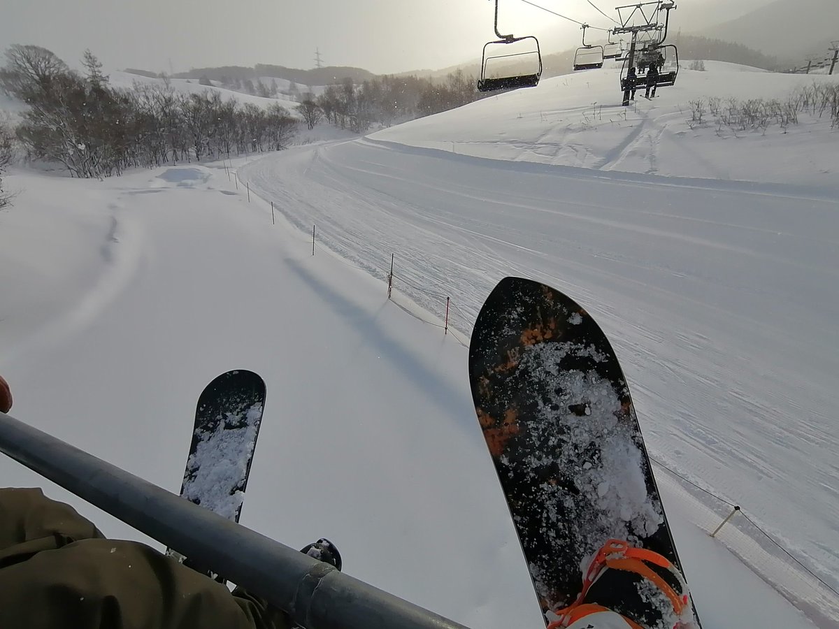 bc79225873's tweet photo. 楽しすぎる🏂️
Too much fun
.
#日本 #北海道 #ルスツリゾート #スノーボード #japan #Hokkaido #Rusutsuresort #Snowboard https://t.co/p9rDVRihwQ