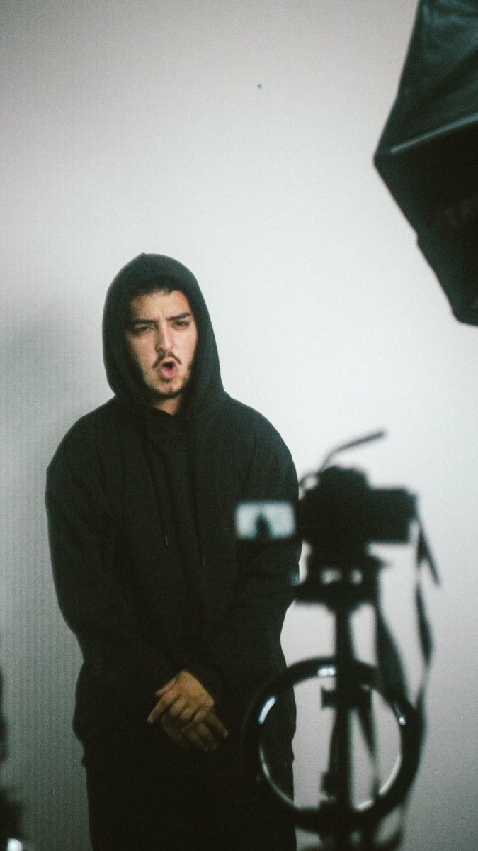 gryderrr's tweet photo. 31/12 - Decídete x mi canal de YT https://t.co/r2lYp8CnYz