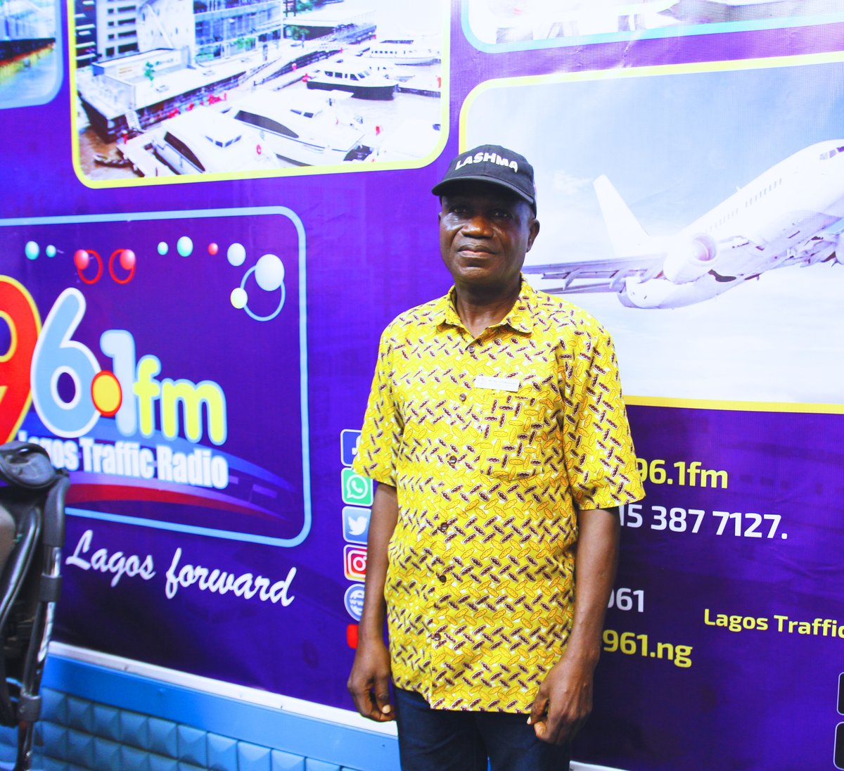 lagostraffic961's tweet image. On ILERA EKO EXTRA with Akan Usen: Mr. Oluwadare Musa, Assistant Divisional Coordinator, Ikeja Division, engaged in an insightful Q&amp;amp;A session on LASHMA's initiatives. Stay informed and stay healthy!

 #ILERAEKO #HealthcareForAll #LASHMA #CommunityHealth #HealthIsWealth