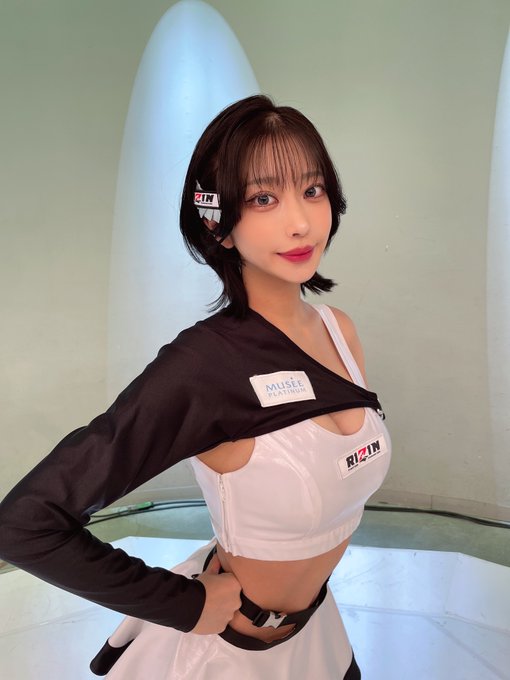 Twitterのコスプレ画像7