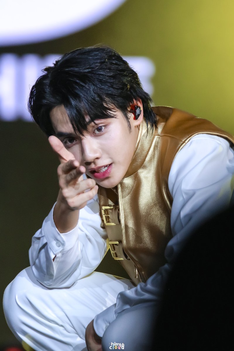 ₊˚ˑ ᴄʟᴏᴜᴅʏ — ꜱᴇᴀ — ꜱᴋʏ ♡ ꔛ ﹆ tweet media