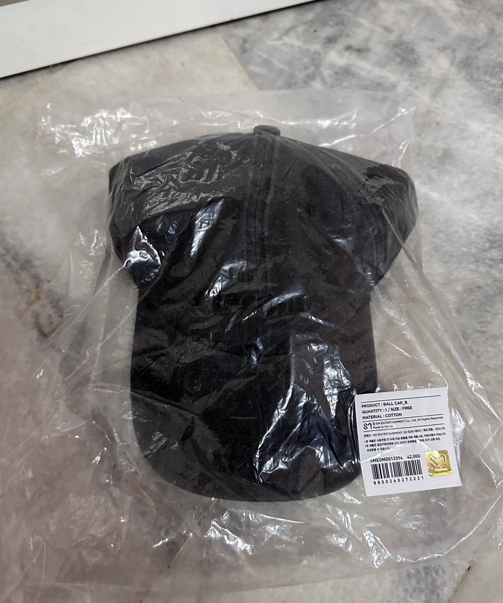 00hhcanada's tweet photo. HELP RT 🇲🇾
-
WTS 

NARCISSISM BALL CAP (CHARCOAL)

RM 140 ❤️

Still New! Bought it but never worn it 🙂‍↕️

#pasarNCTmy #pasarNCT https://t.co/teJVeTeL3x
