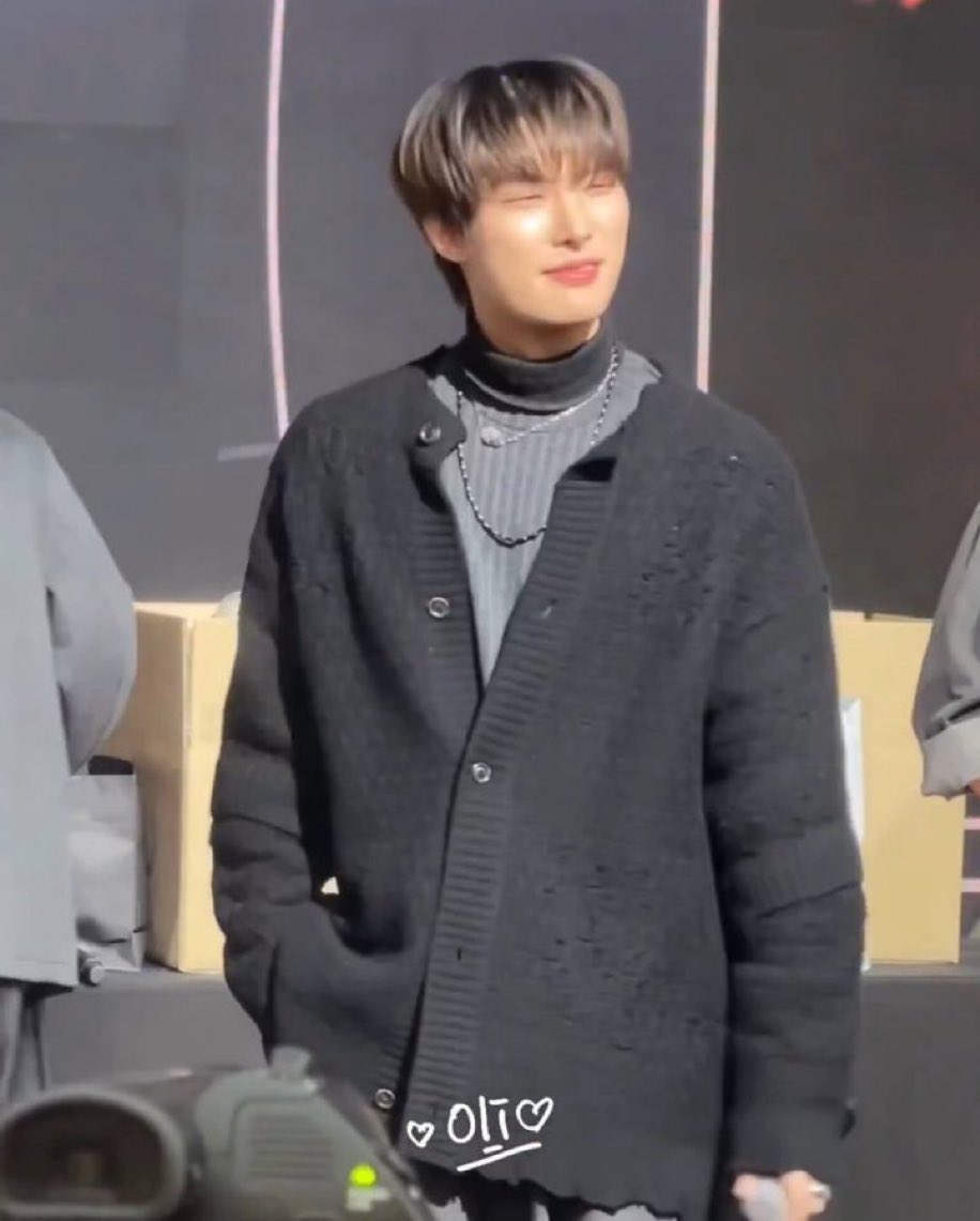 oh he look so cuddly, im taking him home for my cat