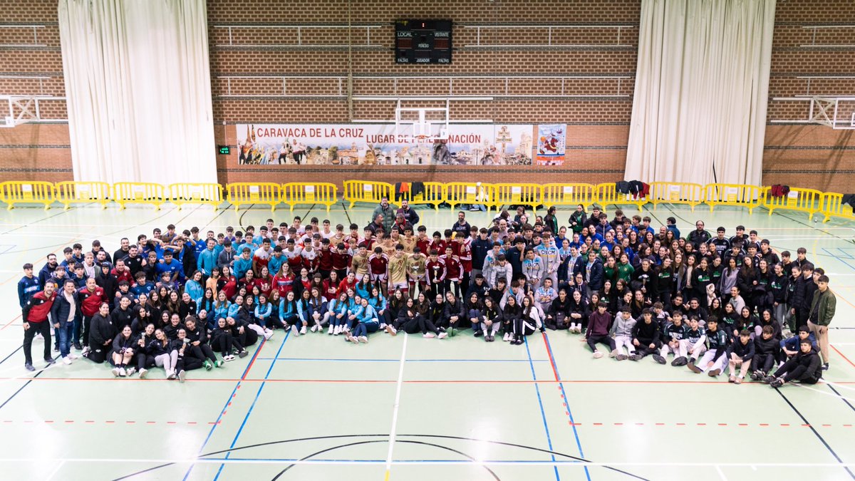🏀🎄 Ayer terminó una nueva edición del torneo de navidad memorial "Francisco Fernández Torralba" y solamente podemos estar agradecidos y emocionados por todo lo vivido.

🏀 GRACIAS ⤵️⤵️

instagram.com/p/DEM6dAZNyBD/…

¡GRACIAS FAMILIA Y VIVA EL BALONCESTO! ❤️🏀

#SomosEquipo