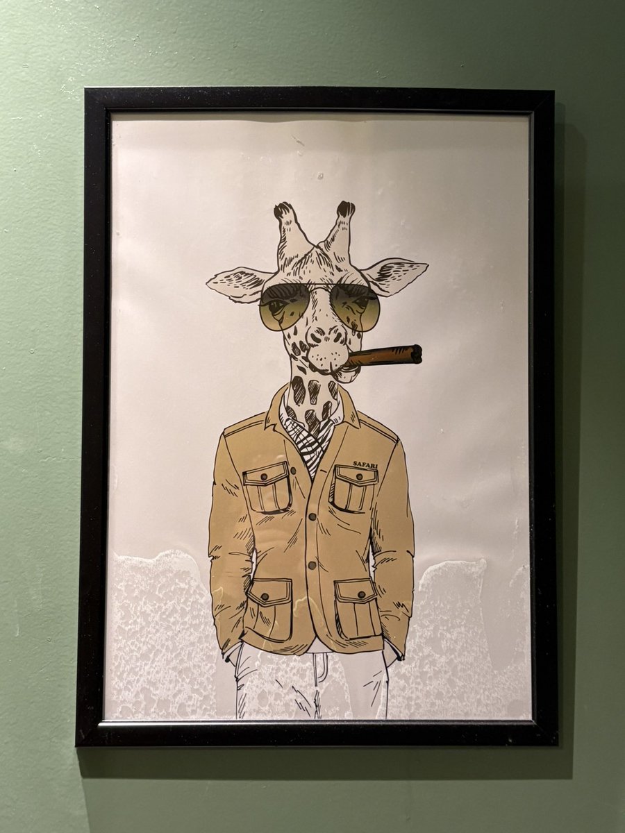 •מסעדת Omer’s באילת•

יתרונות: חצי נקי, יש נייר, יש נייר לניגוב ידיים, מעוצב יפה, הסבון בא בבקבוק של רוטב שזה ממש חמוד בעיניי
חסרונות: חצי לא נקי (החצי החשוב)

7.5/10

נ.ב.
ההמבורגר של עמית מדהים