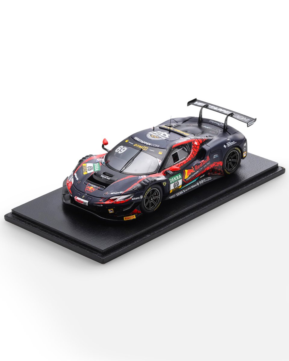 1/43 Ferrari296GT3 Franz Hermannフェルスタッペン Bburago 1:43